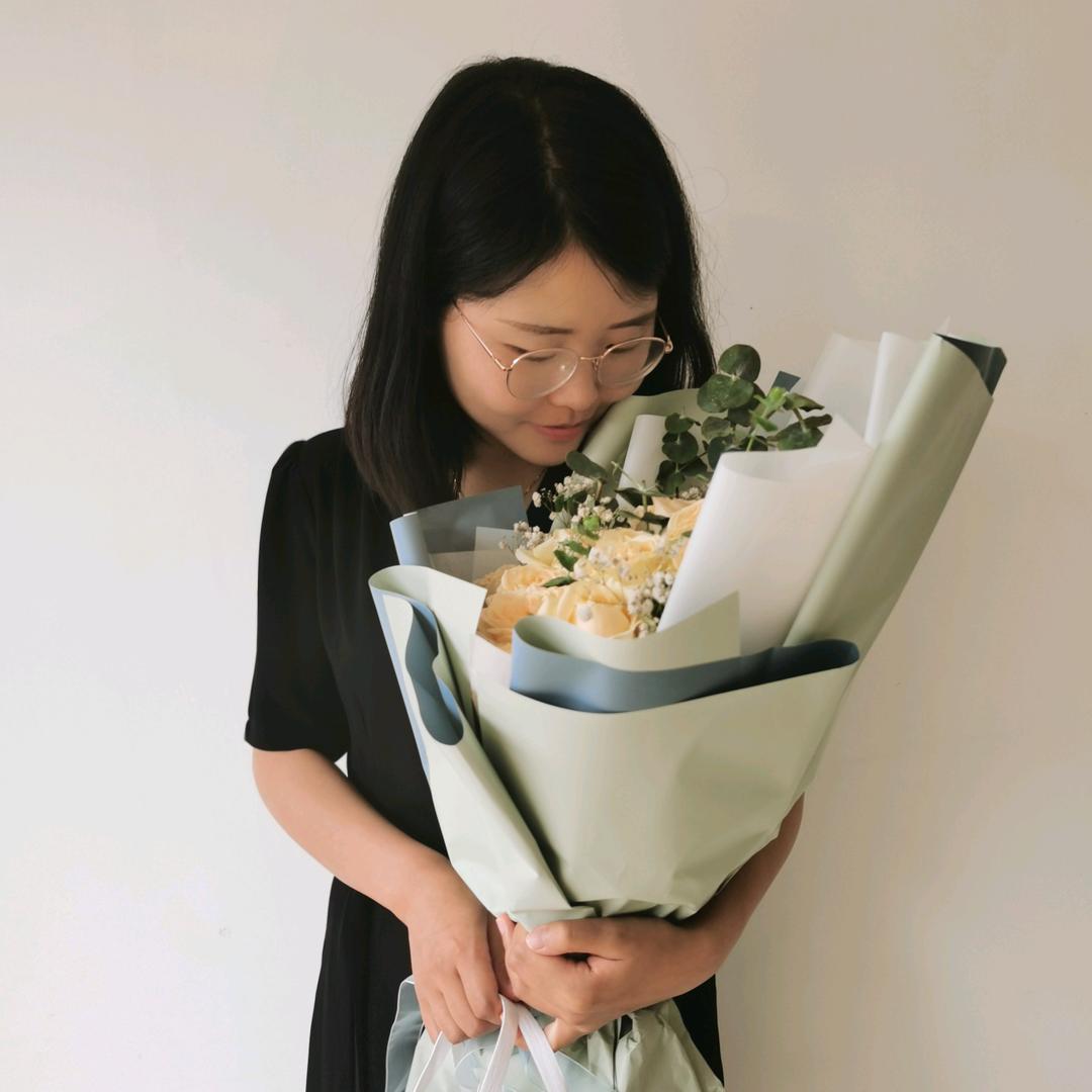 云南高考（弘远教育）-施老师