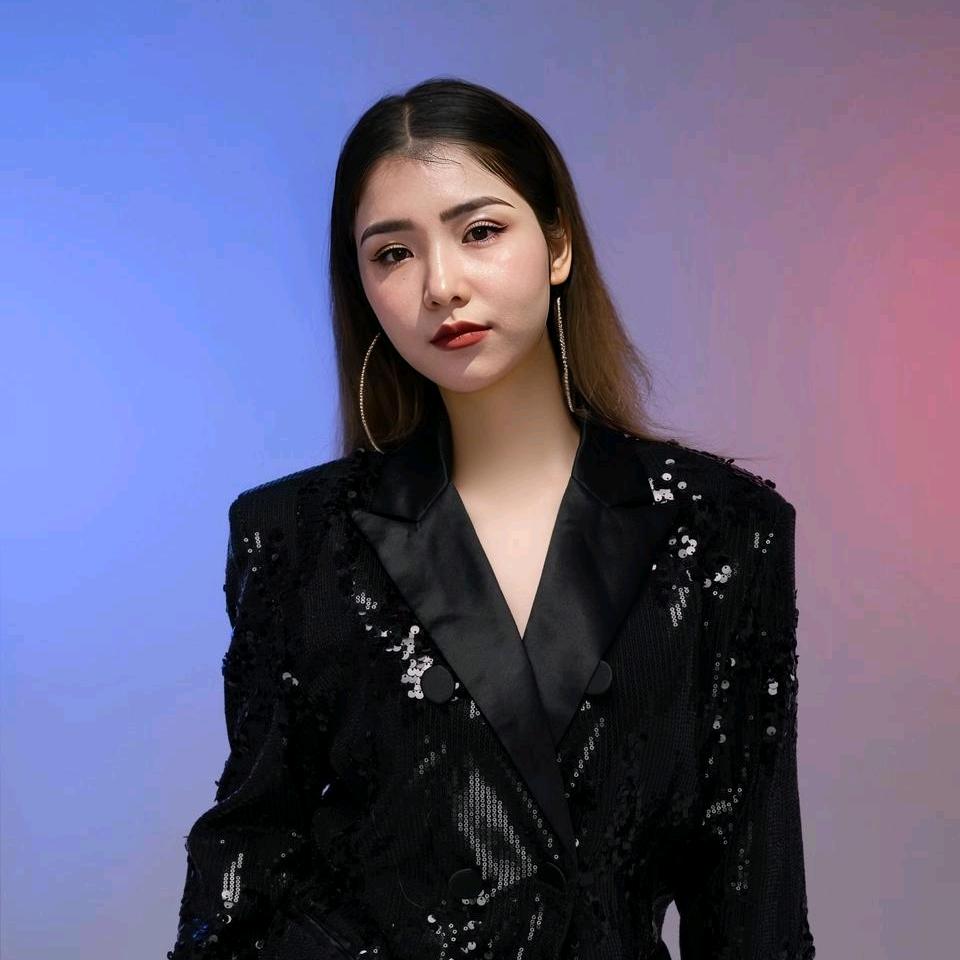 孜娅时尚女装
