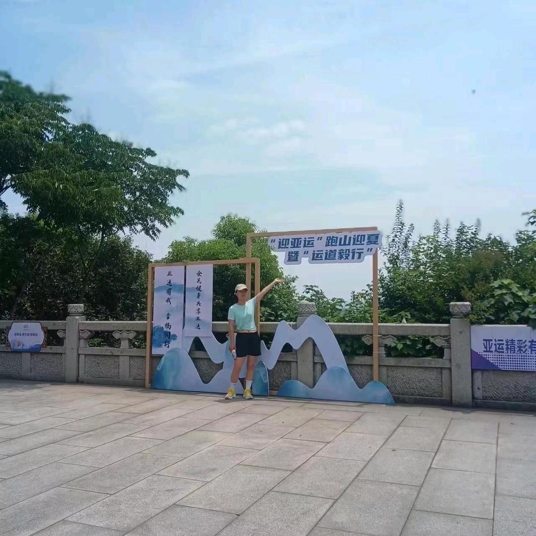 @芳姐吖