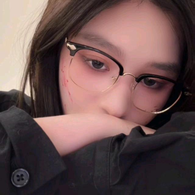 小奕今天开心吗.