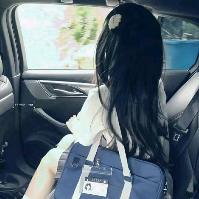 ʰᵉˡˡᵒ𝙠𝙞𝙩𝙩𝙮.