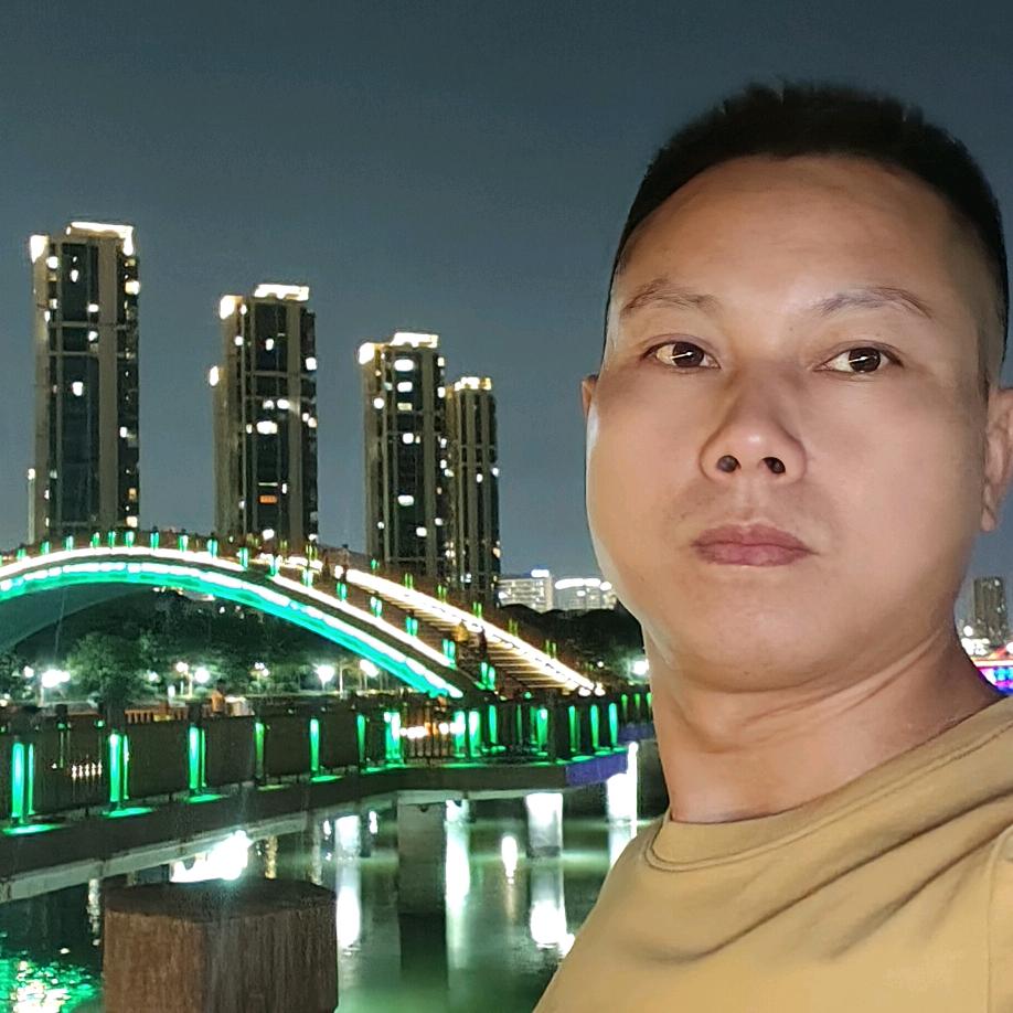 厦门《吊顶哥》