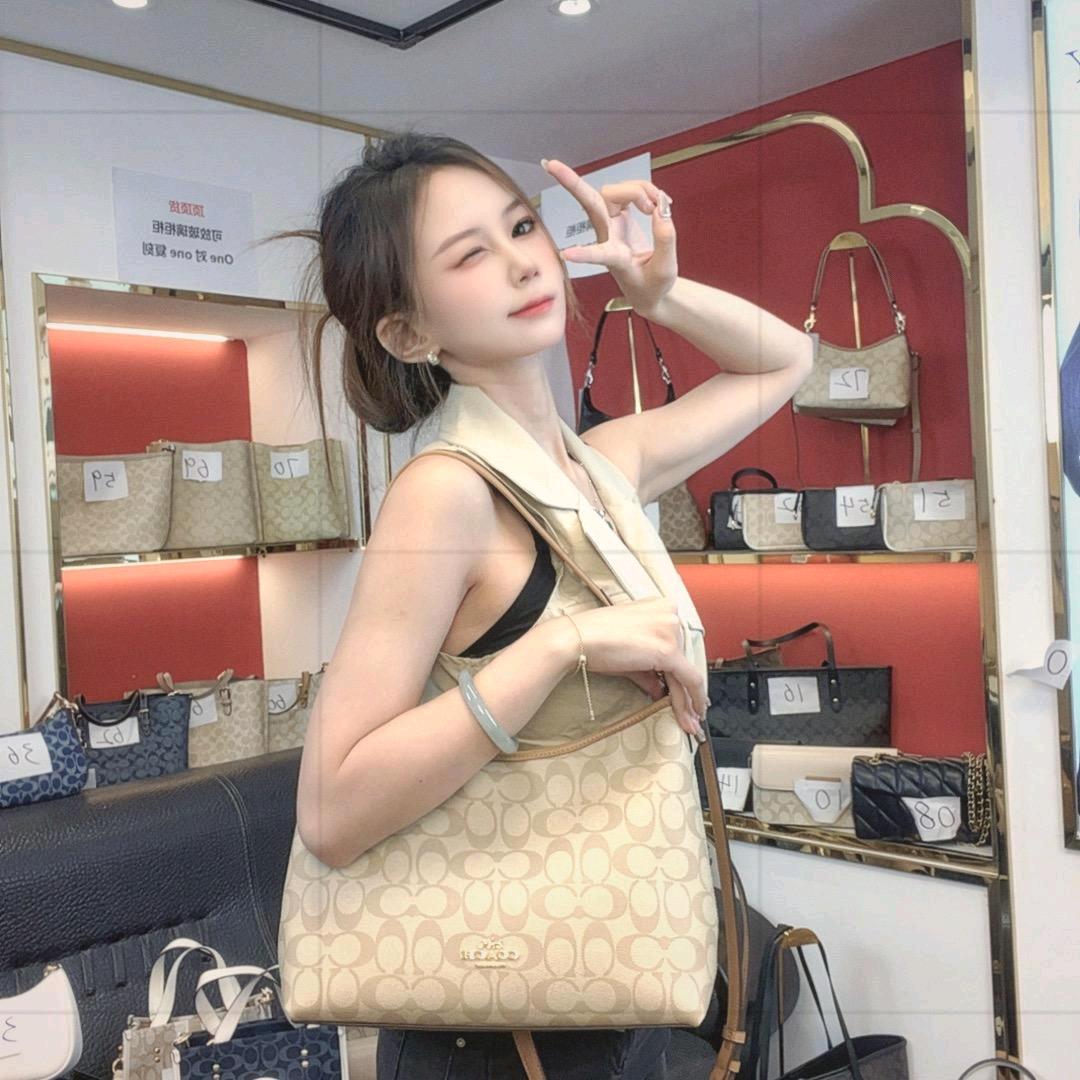 C家在美国🇺🇸