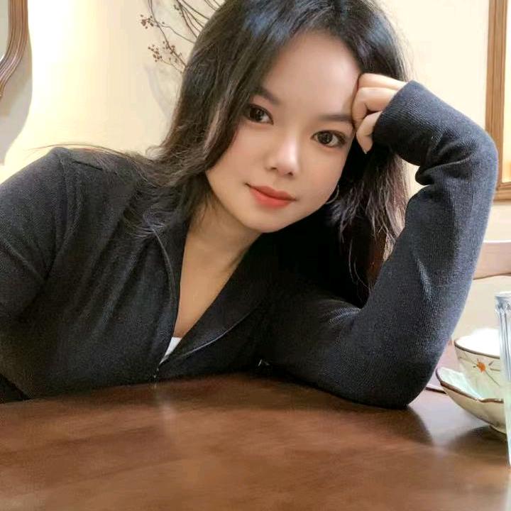 那个小小小姐姐✈️