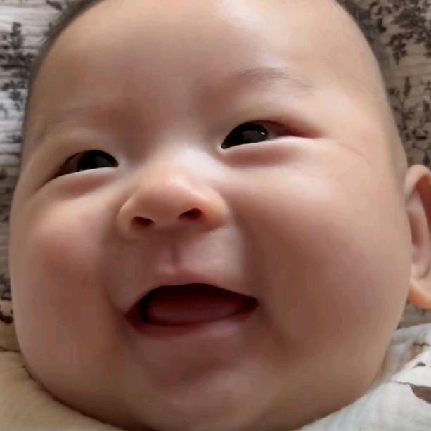 1岁马团团的穿搭日记