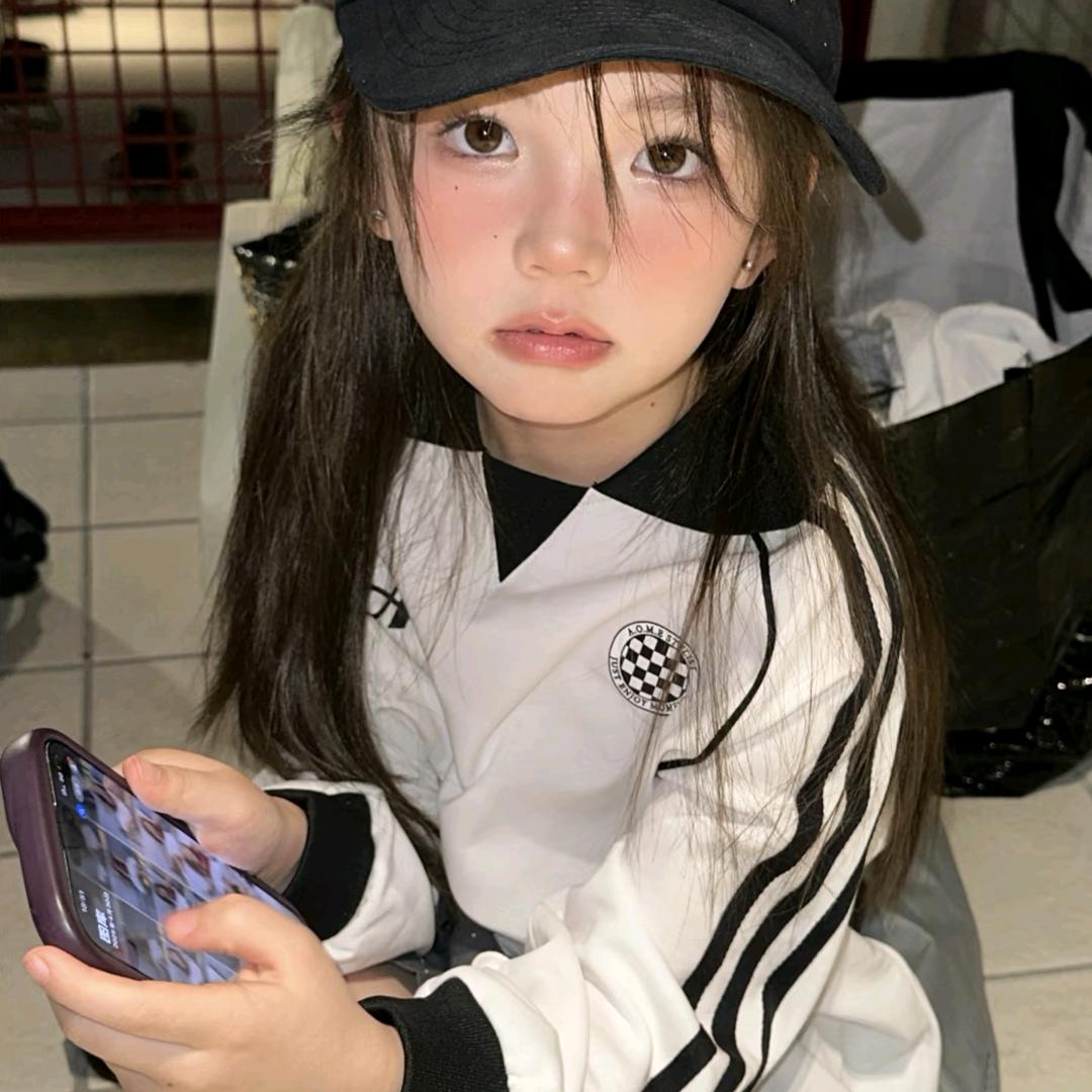 Nini爱吃
