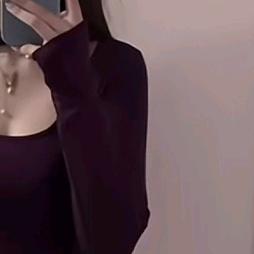 卷毛小桃子