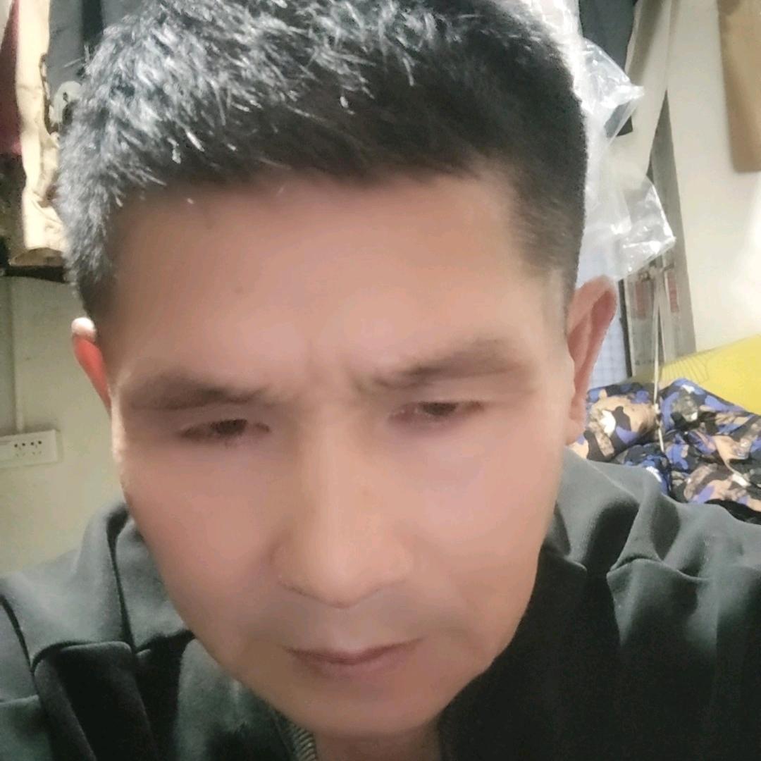 某某某某