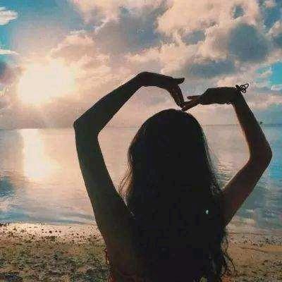 Aiヾ那一抹微笑