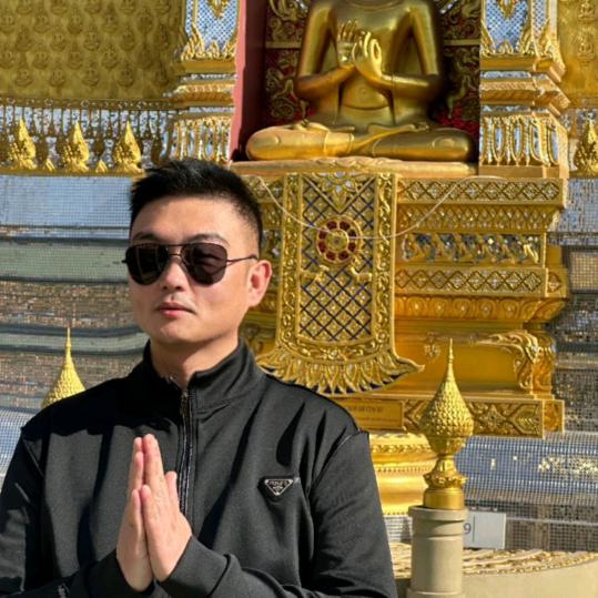 高经理(这平常的一天)