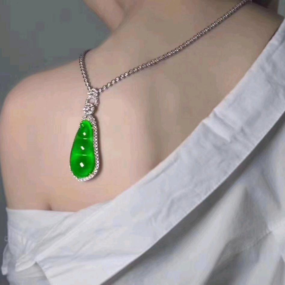 爱吃火锅的段三妹