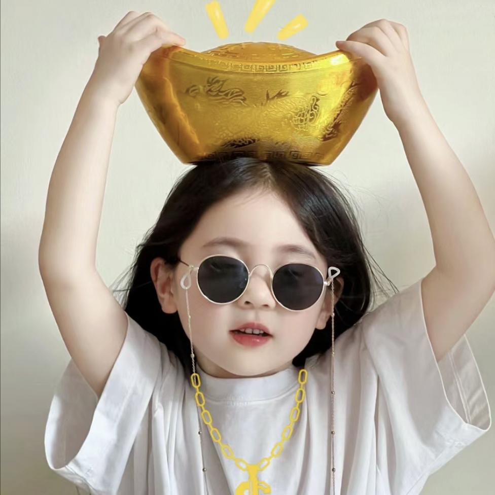 是灿灿吖