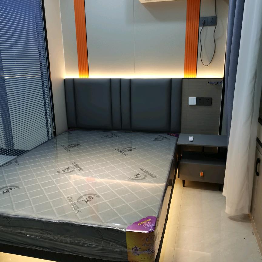 义东公寓管理员