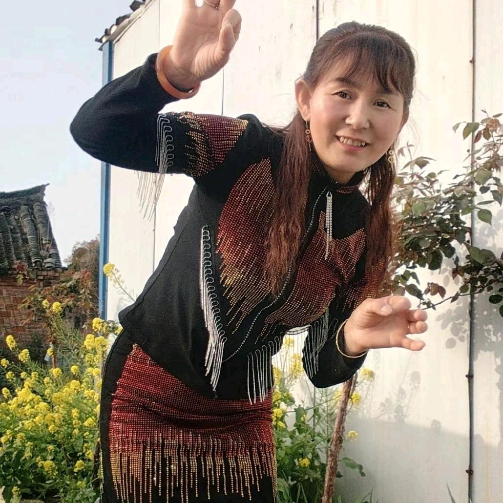 蓝天白云任我飞