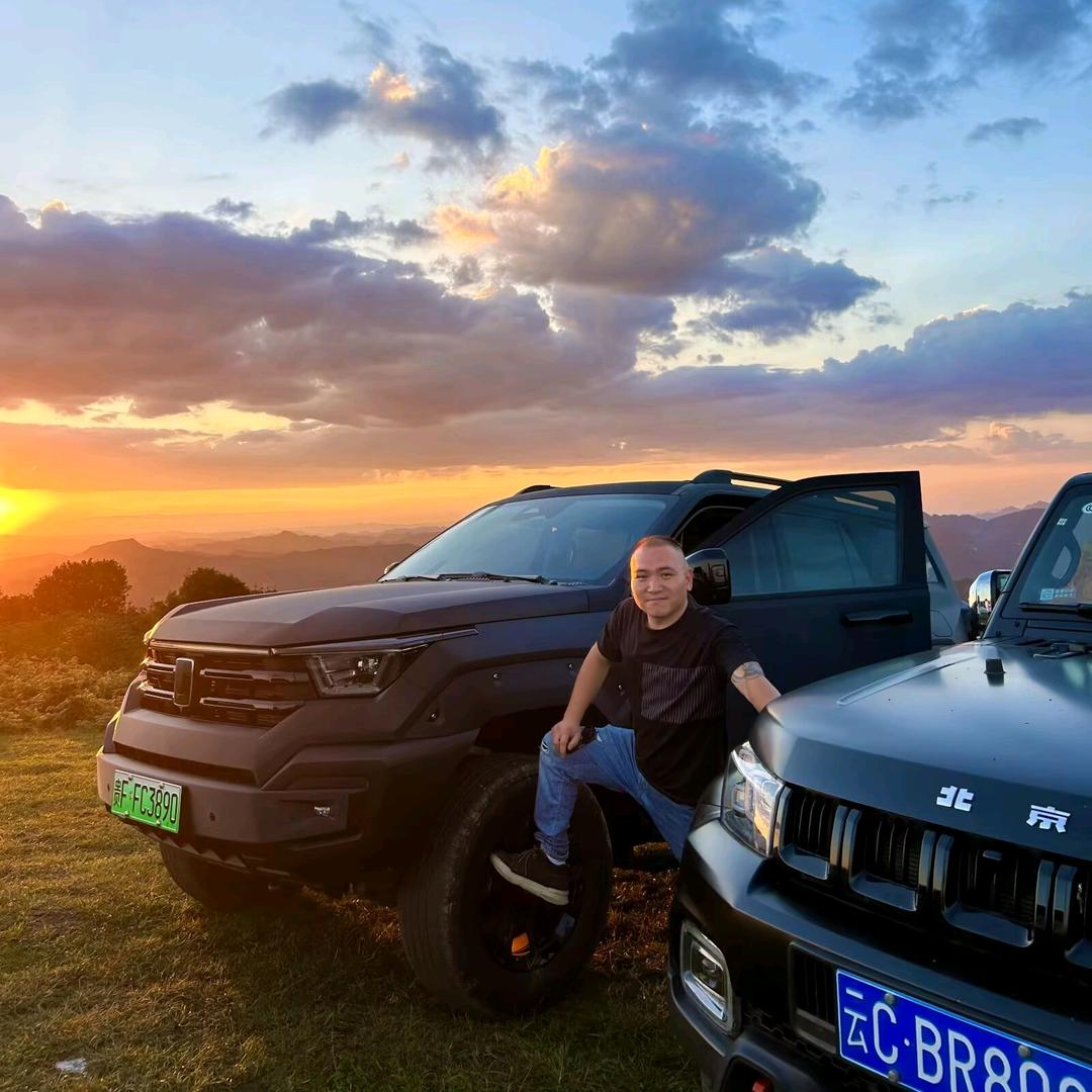 北京烤鸭(伴山店)官方号