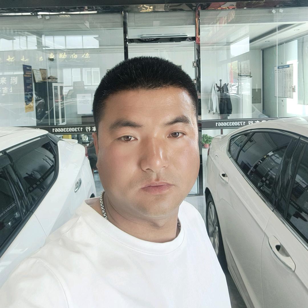 平凉龍奥车行【马经理】