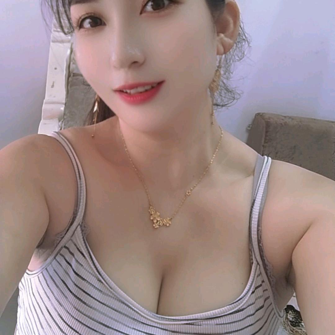 85年的单身宝妈。