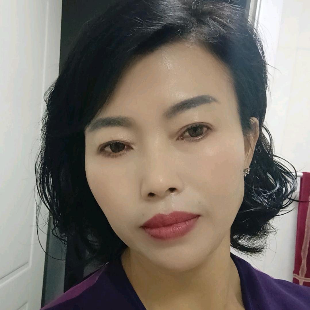 舞者→橱窗