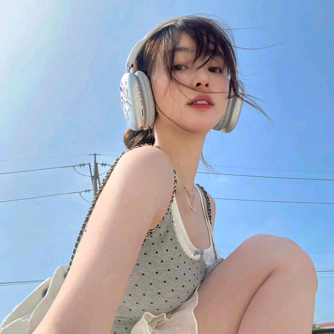 甜妹女孩在罗湖