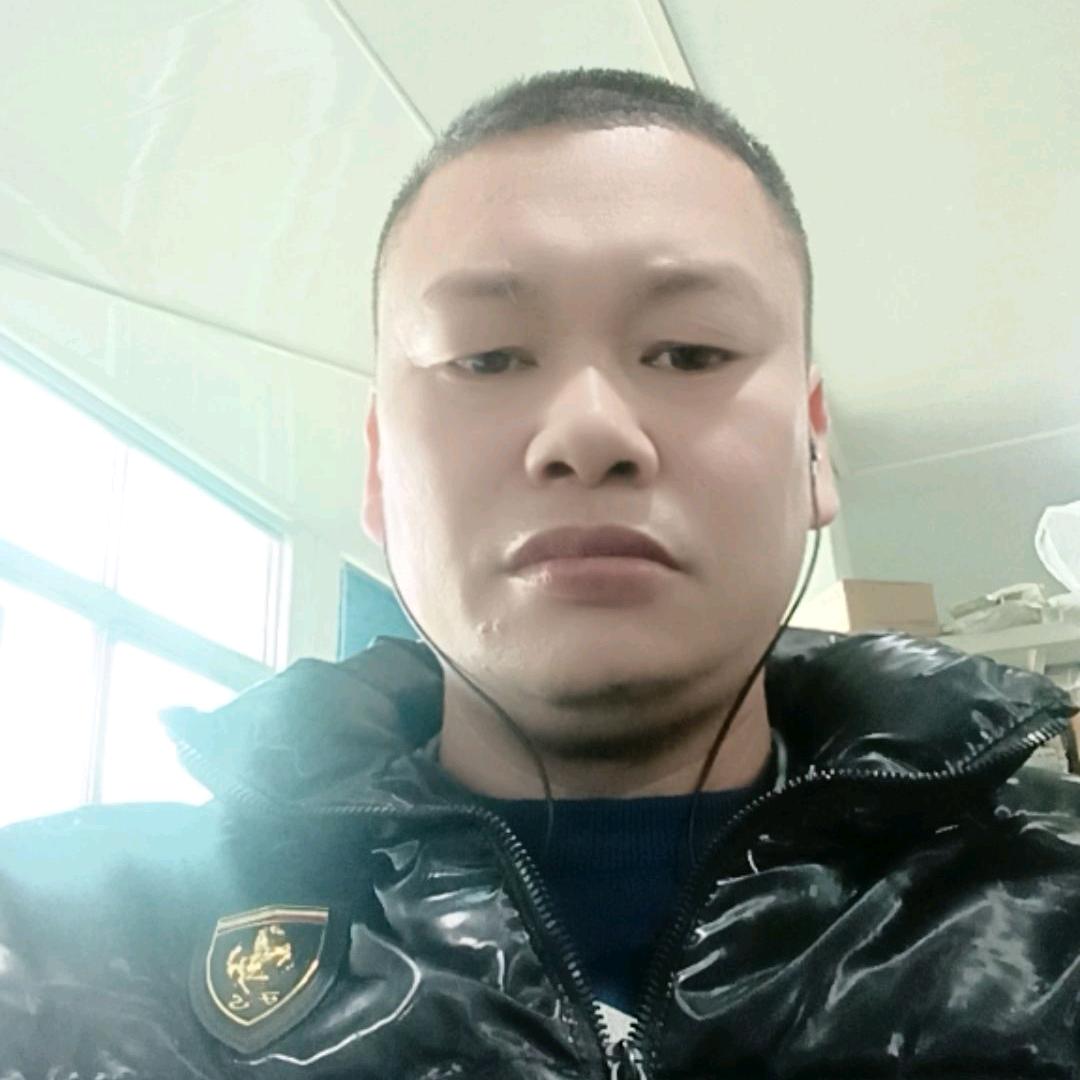 快乐小李好物❤️（每晚上6：50分开播）