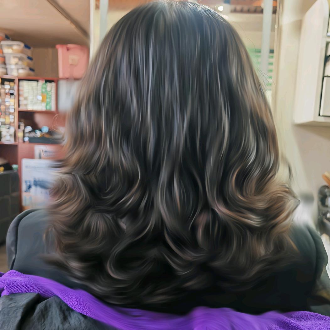 白水陈桥德理发店