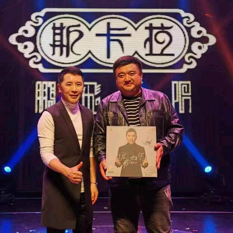 龙哥