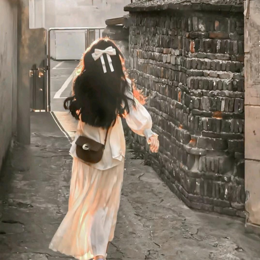 那就爱着纯净水