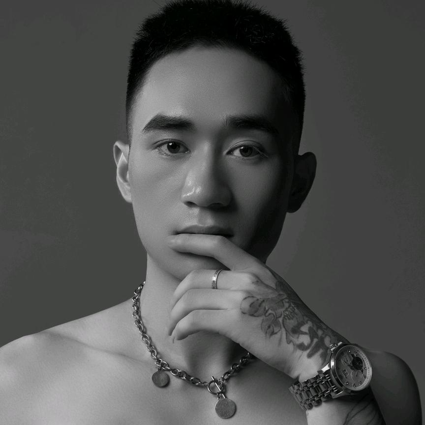 小阿坤@
