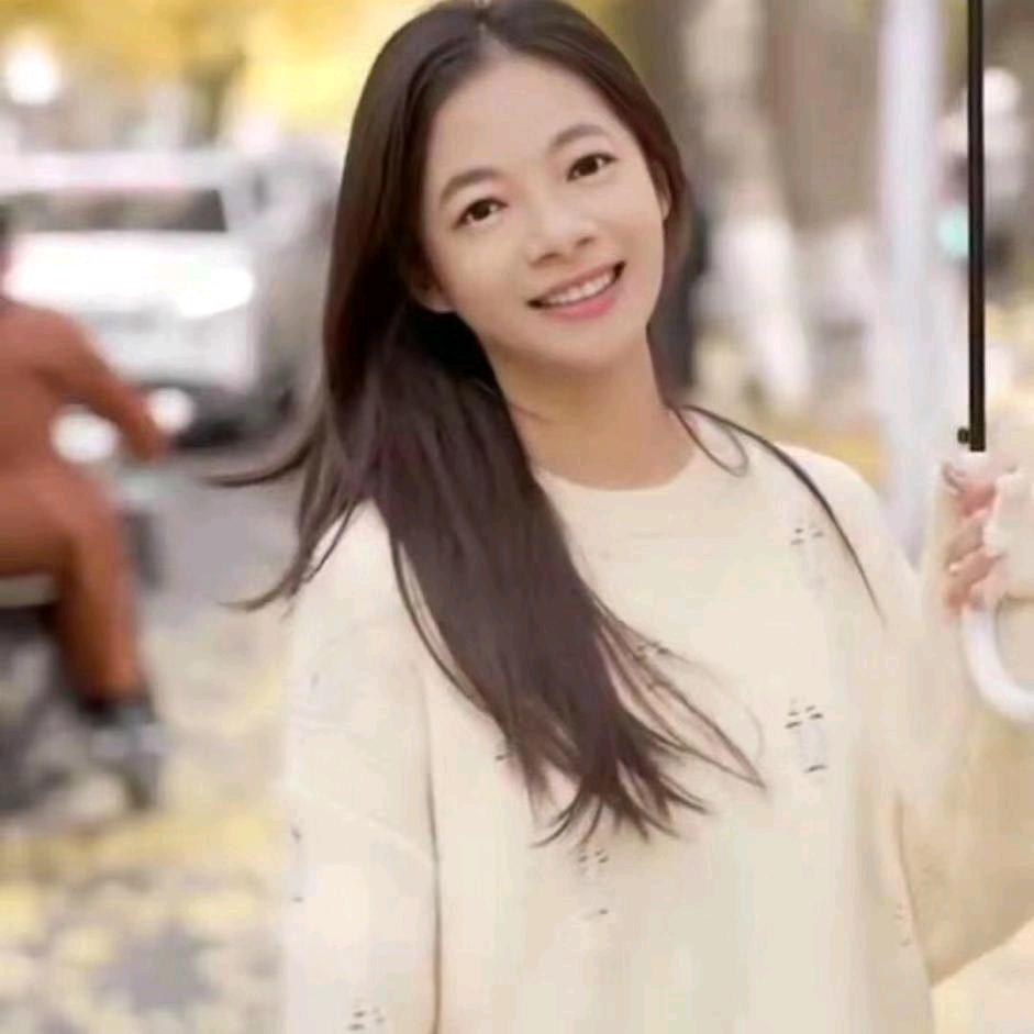 小霖〈笑对失聪与高度近视〉