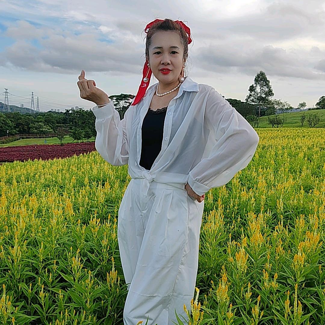 英姐🍀🌹🌹🌹🍀