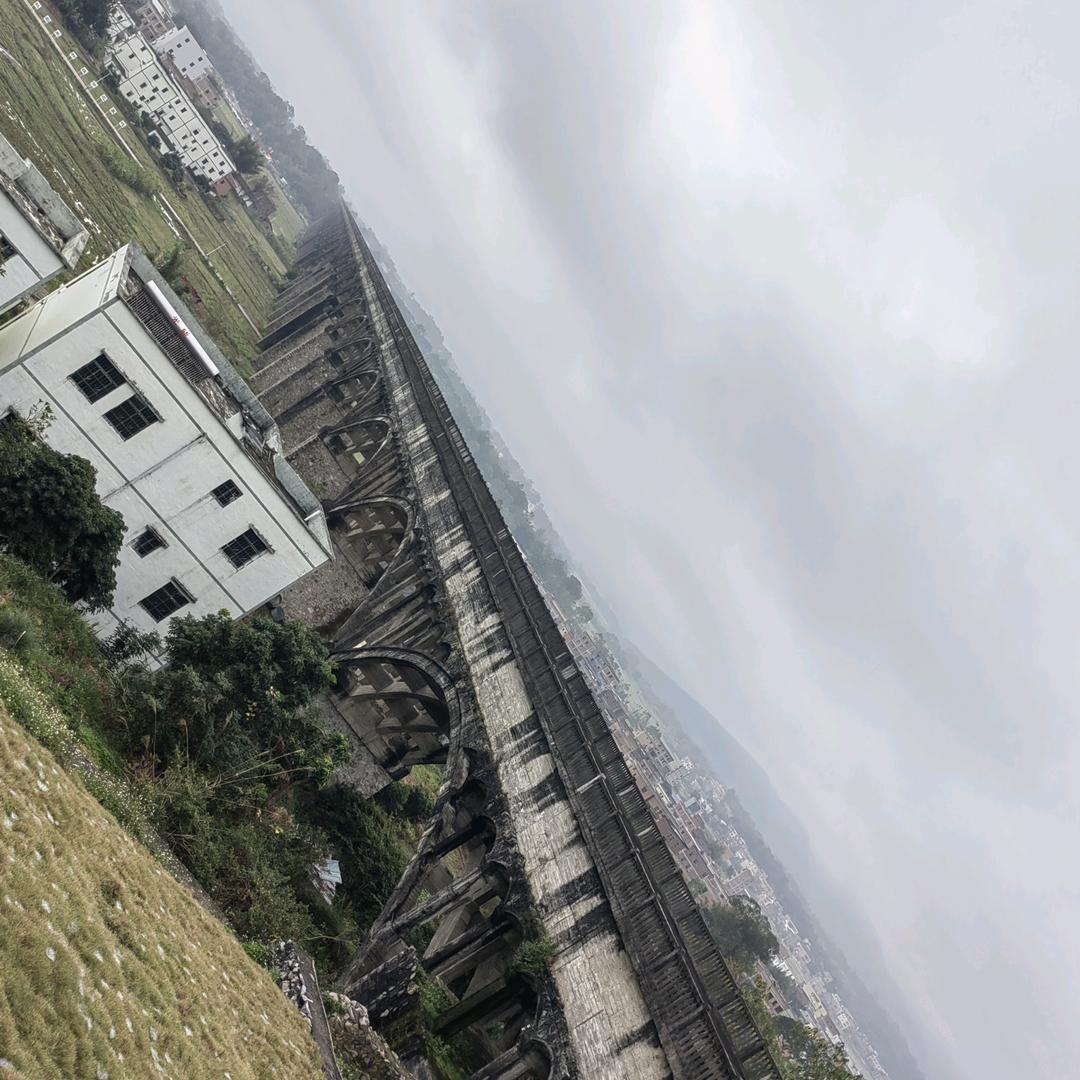 陈(b.m.y)