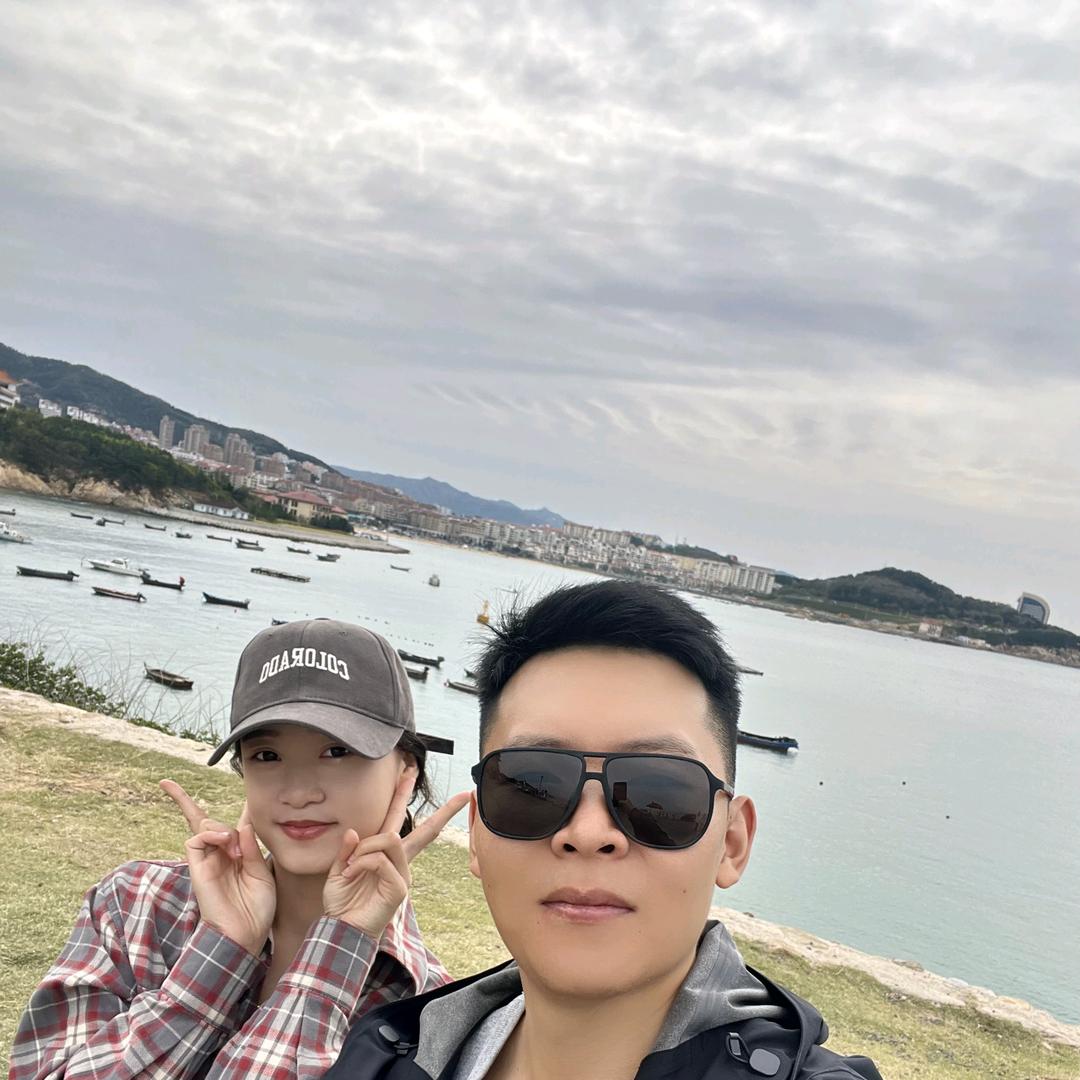 🌈HEY!是鲨鱼ei🌈