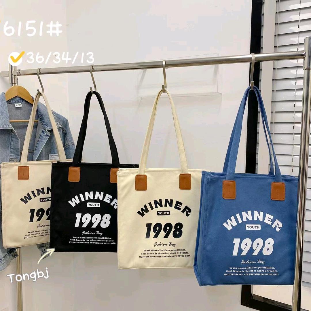 河北张家口，箱包姐