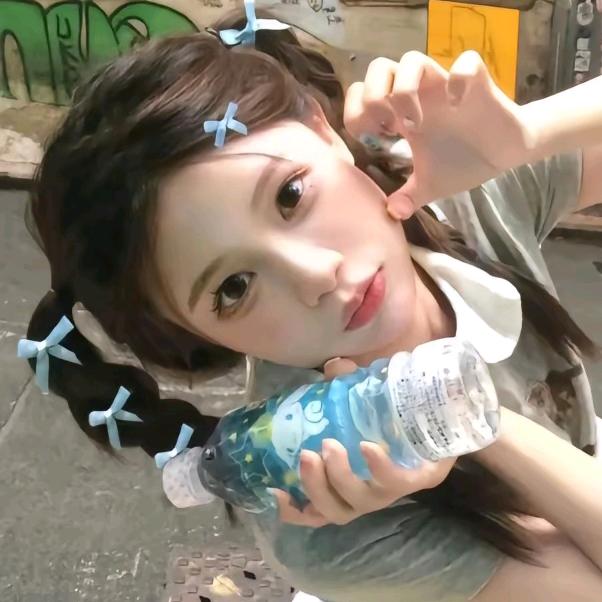 小桃ovo
