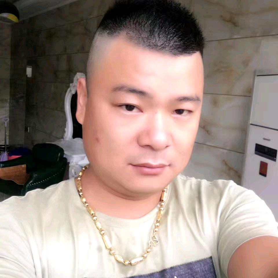 中年男人