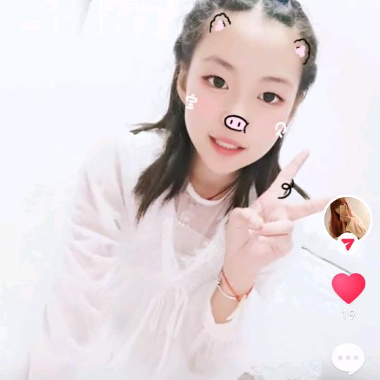 微风拂过……