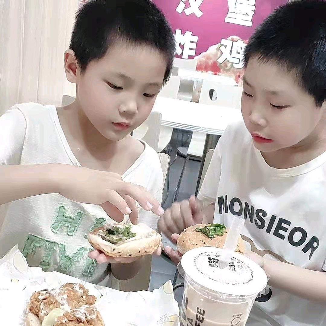 杨家最靓的仔