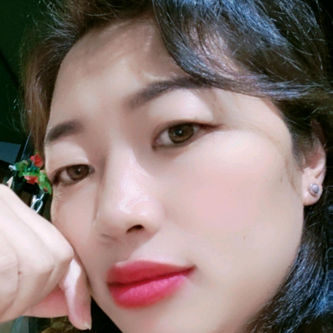 大嘴妹🤔🤔🤔