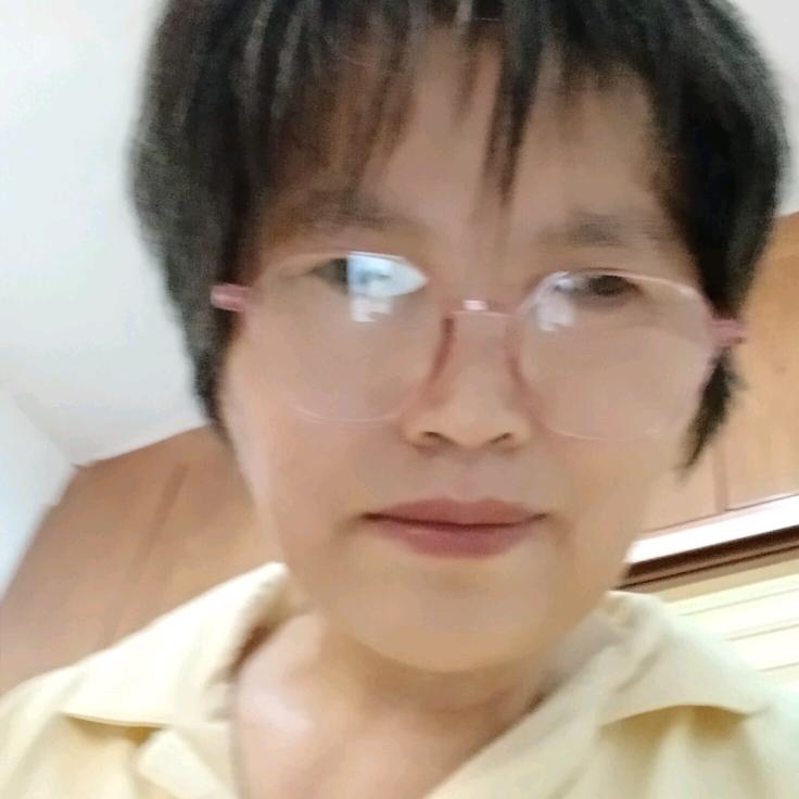 江西芳姐上午8：40开播