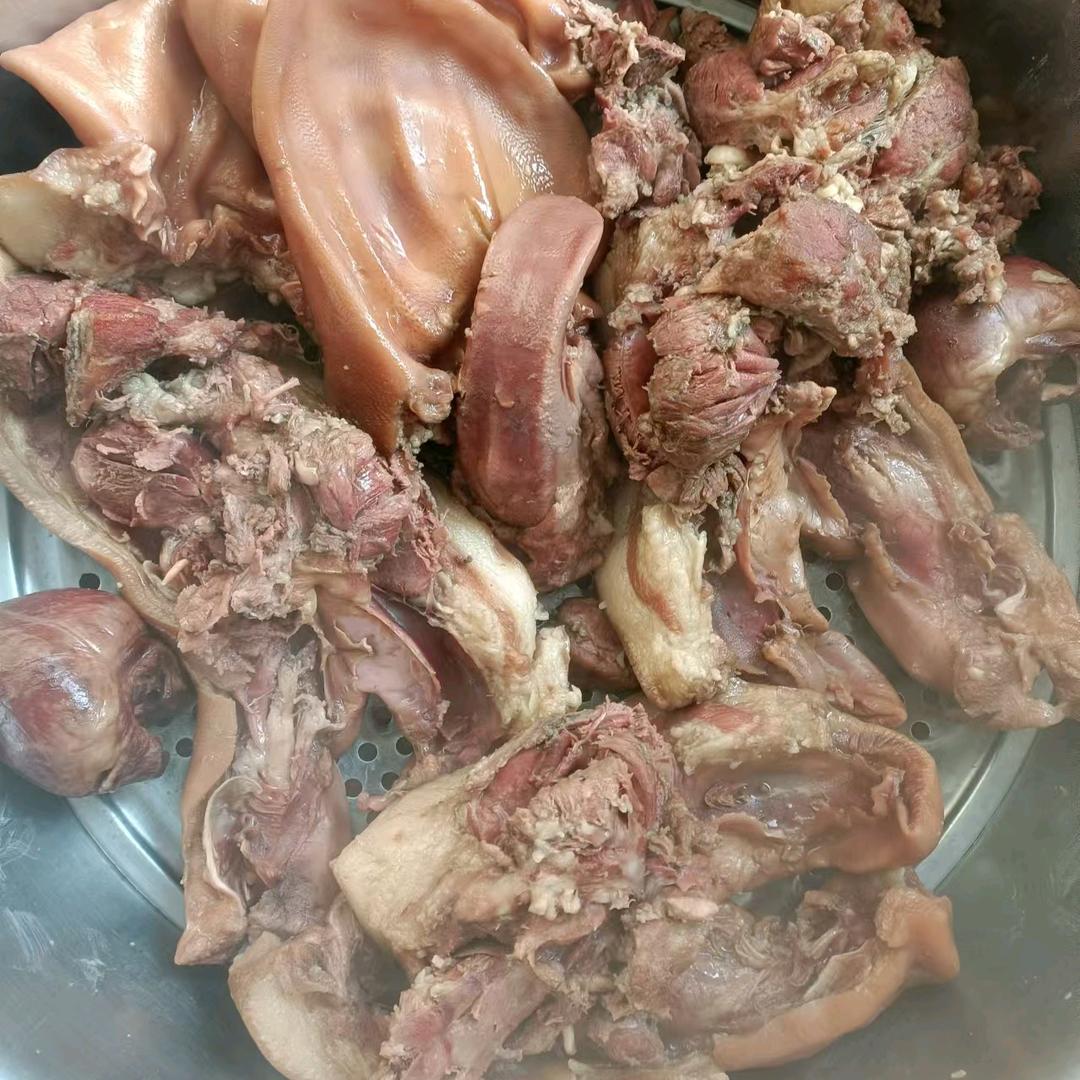 矿建烧饼卤肉店