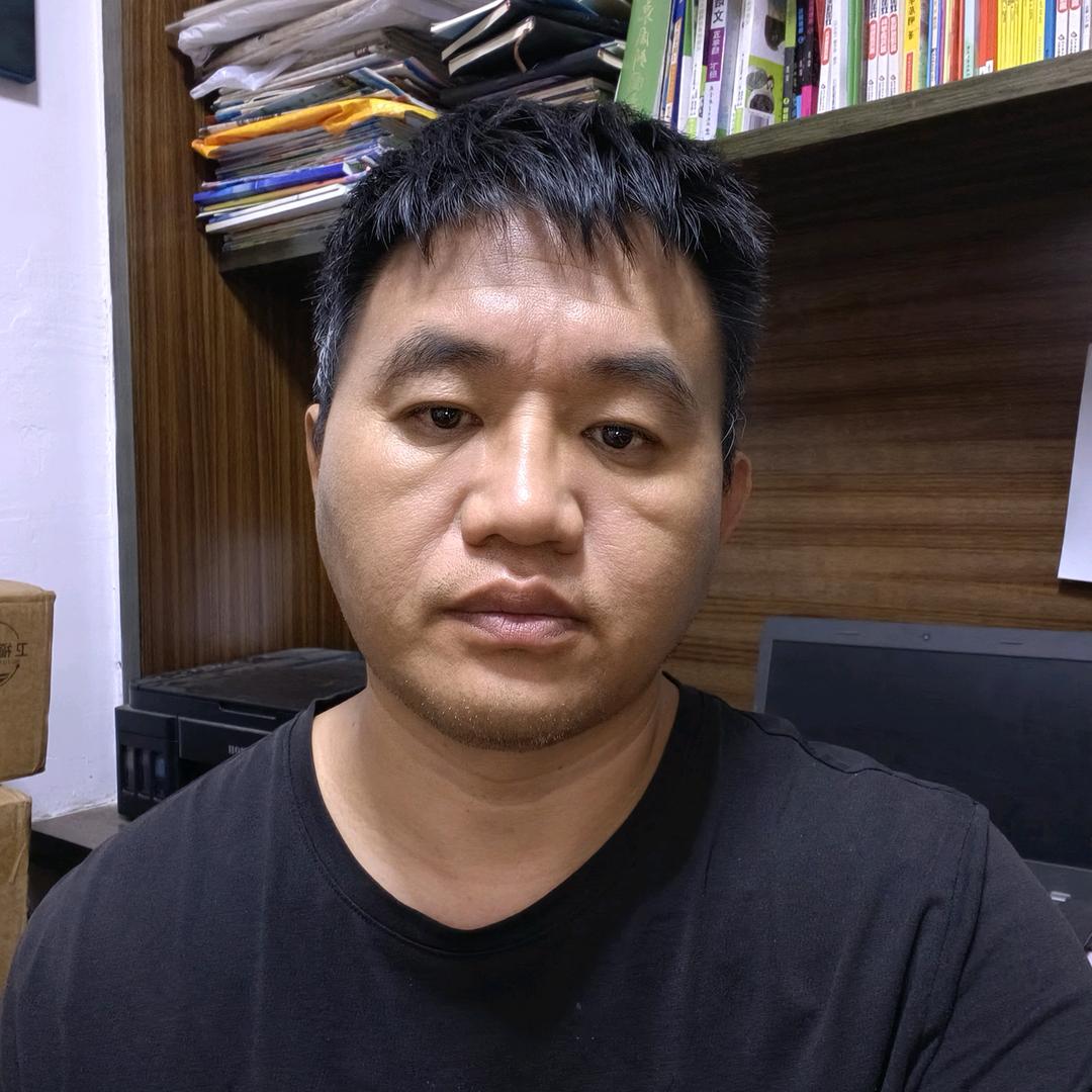 三流策士🔅