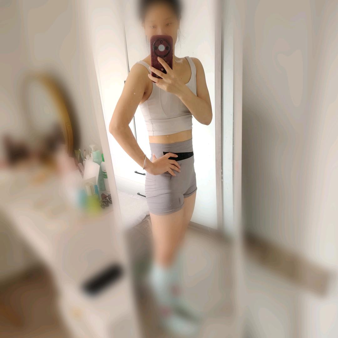 好爱笑的女孩
