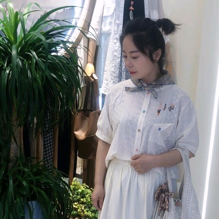-本色布衣-雨儿