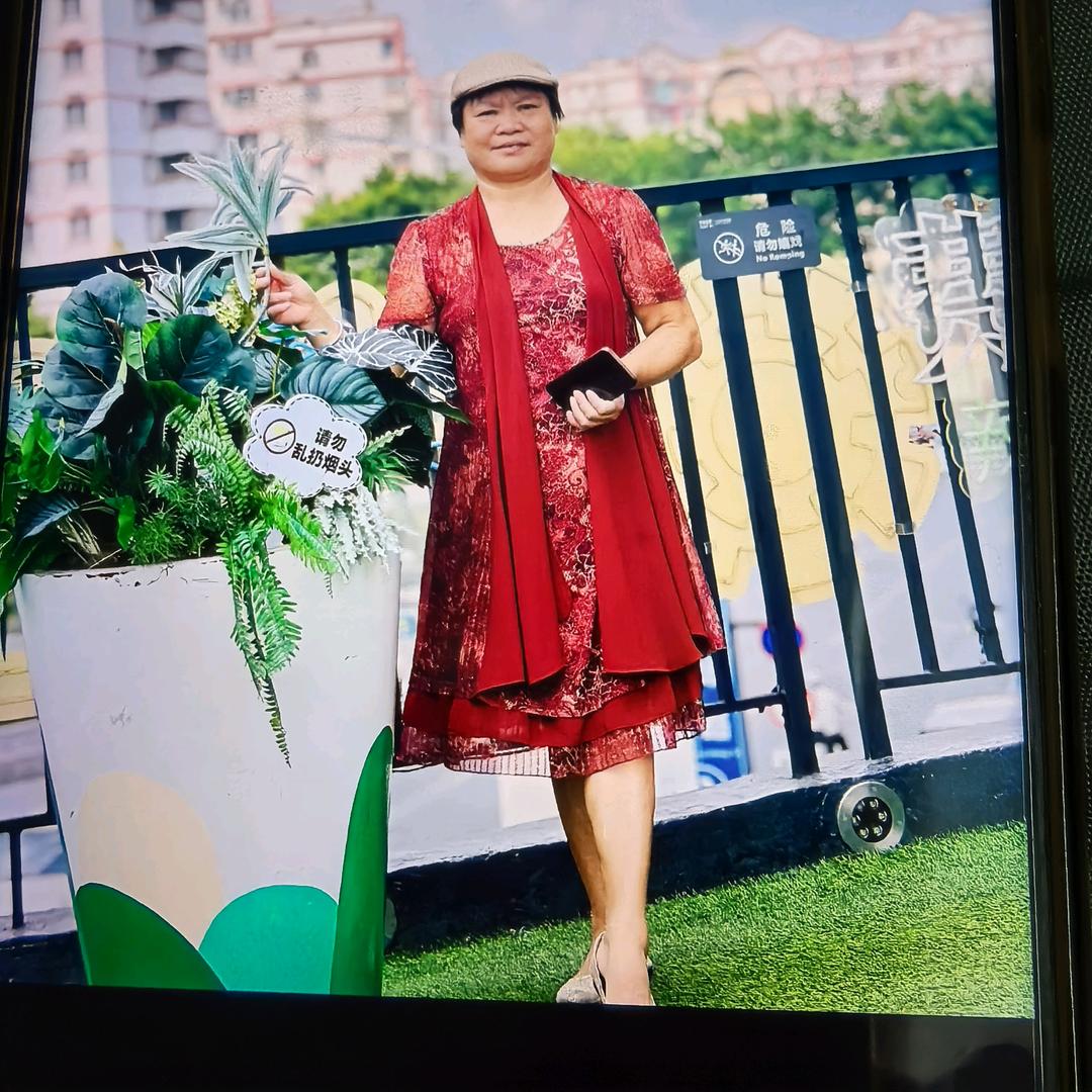 杨姐