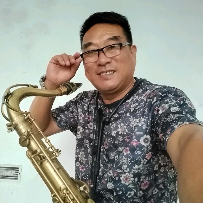 军人最爱萨克斯🎷