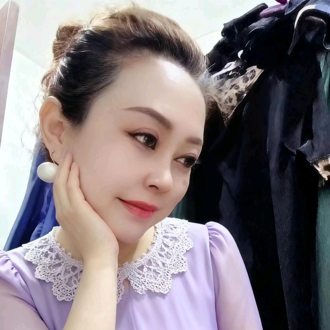 小富婆a