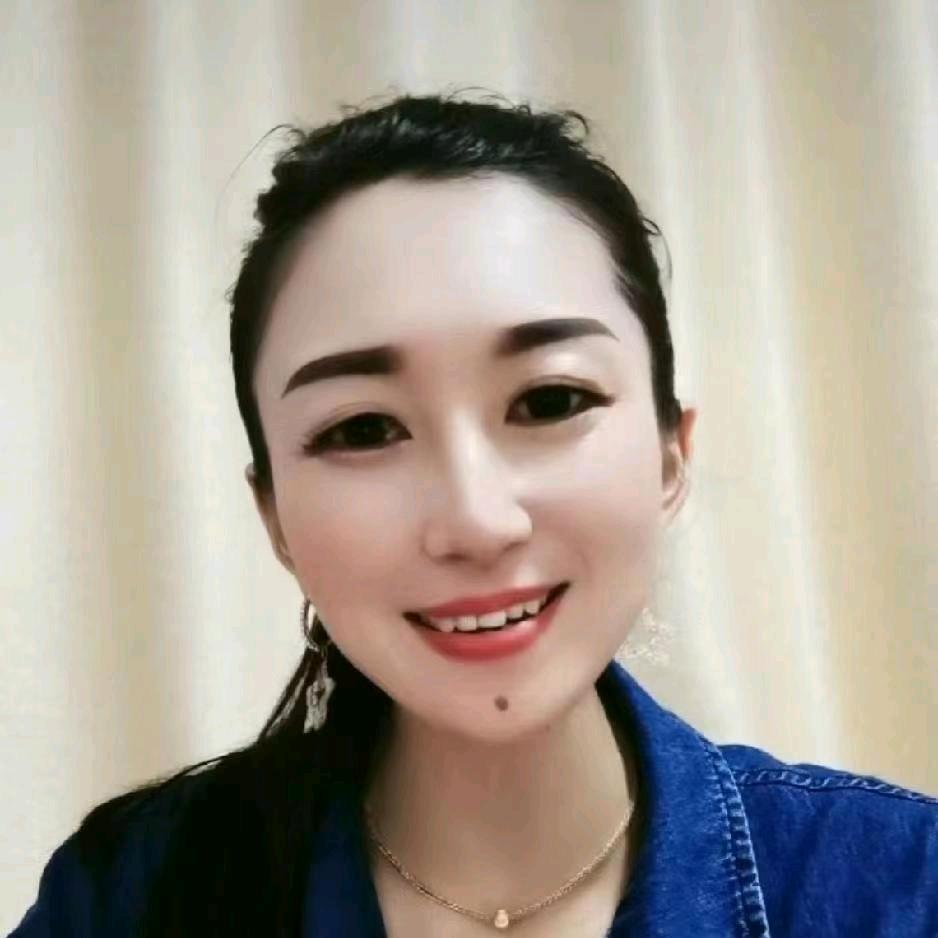 吉祥霞儿