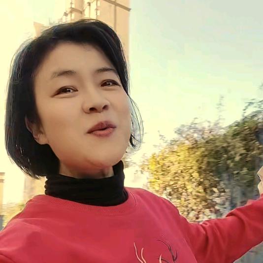 若兰健身