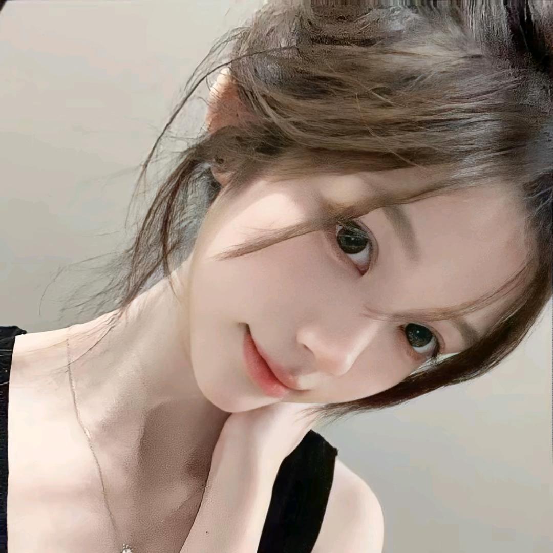 我是一个很善良体贴温柔礼貌可爱的小女孩。