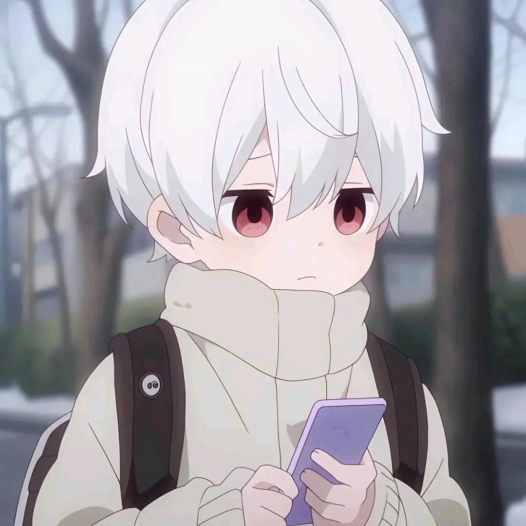 西西伯利亚泰坦霸王龙徒手捏爆丘比特小行星